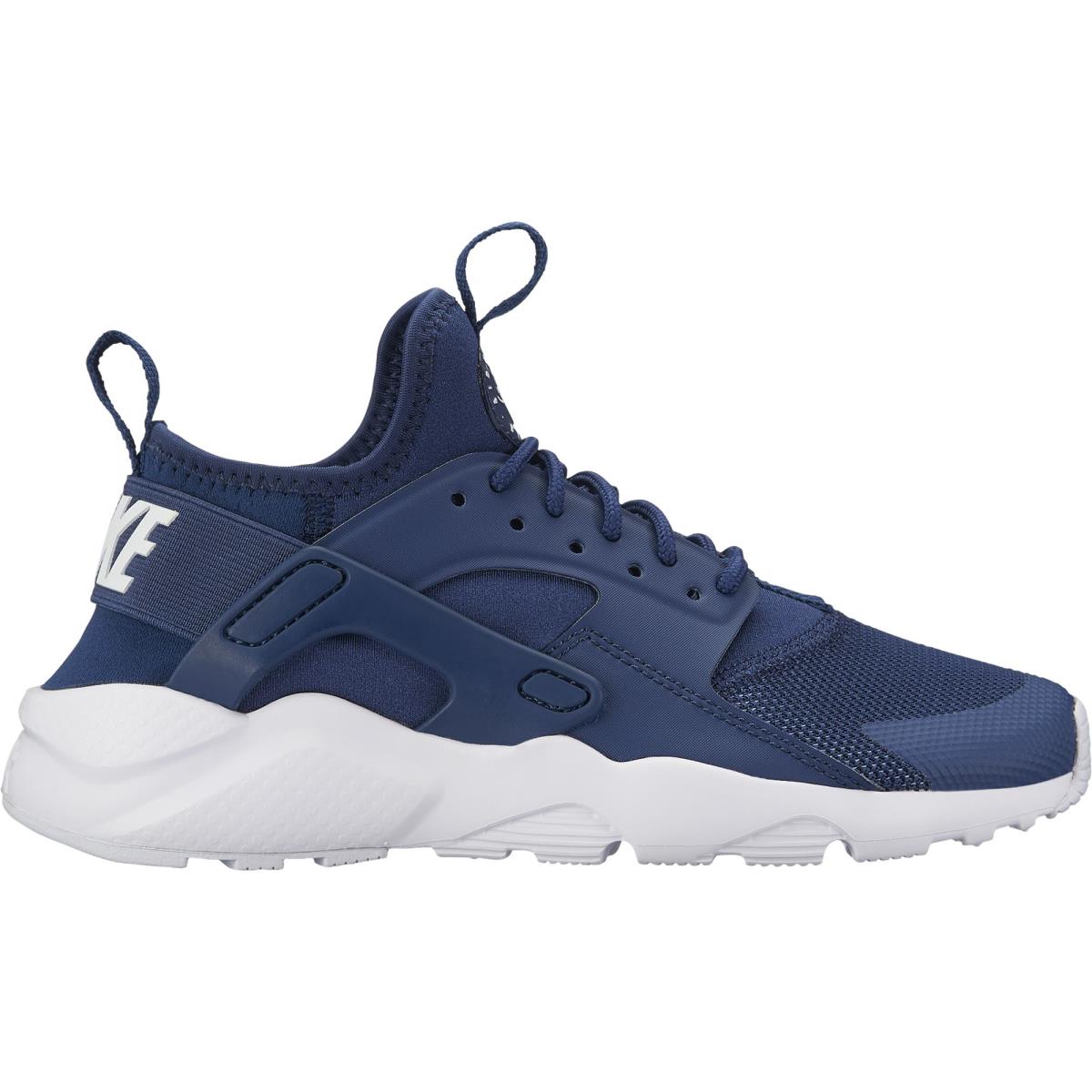 NIKE 847569 406