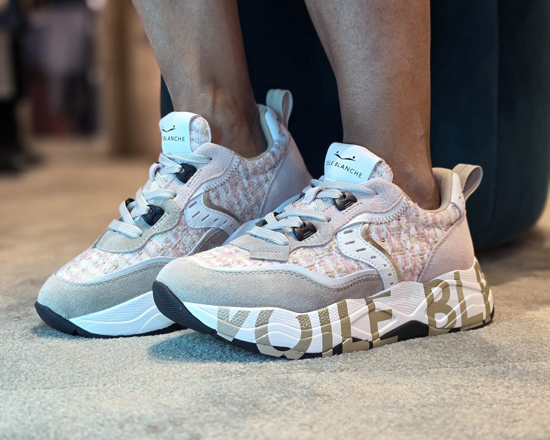 VOILE BLANCHE CLUB105