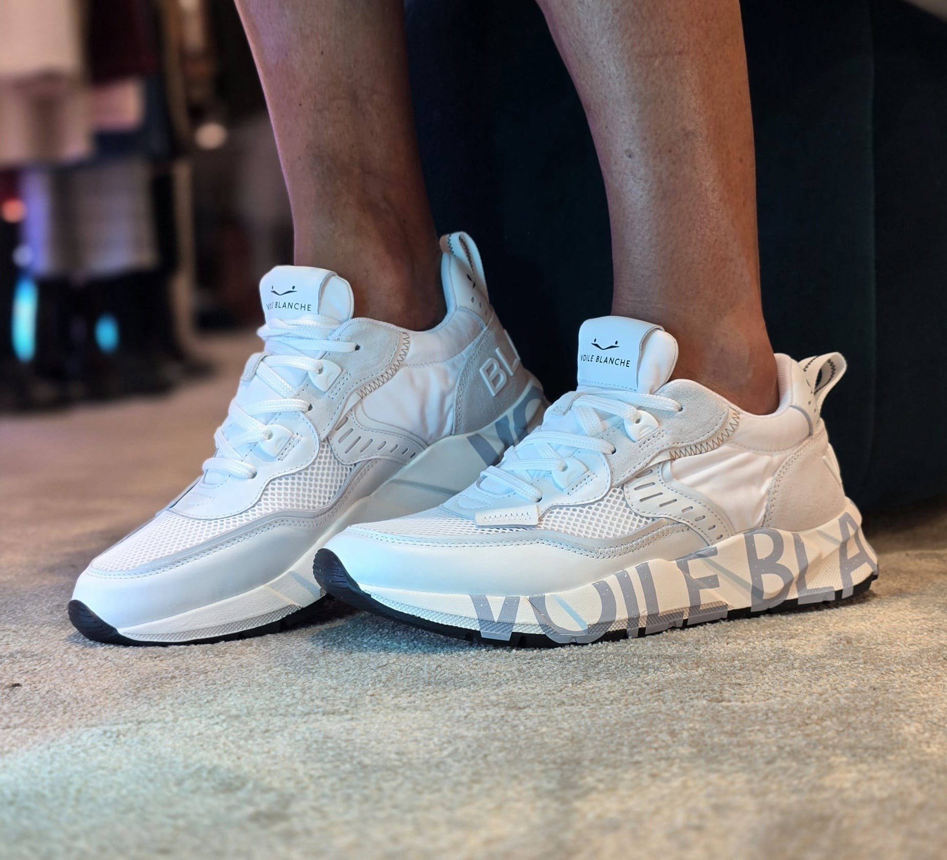 VOILE BLANCHE CLUB01