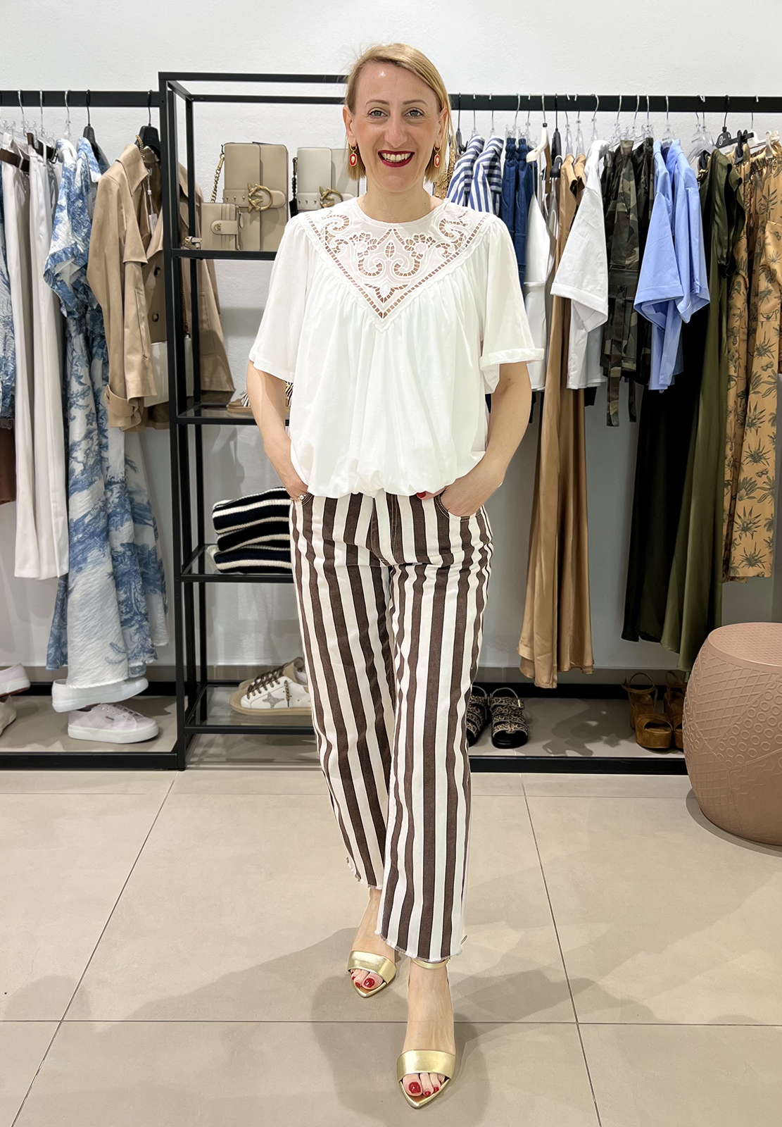 TENSIONE IN PANTALONE A RIGHE