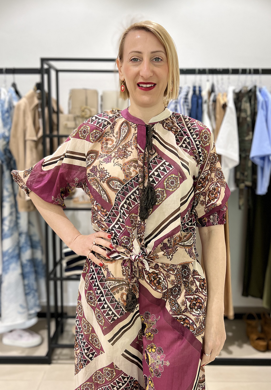 TENSIONE IN CAMICIA FANTASIA