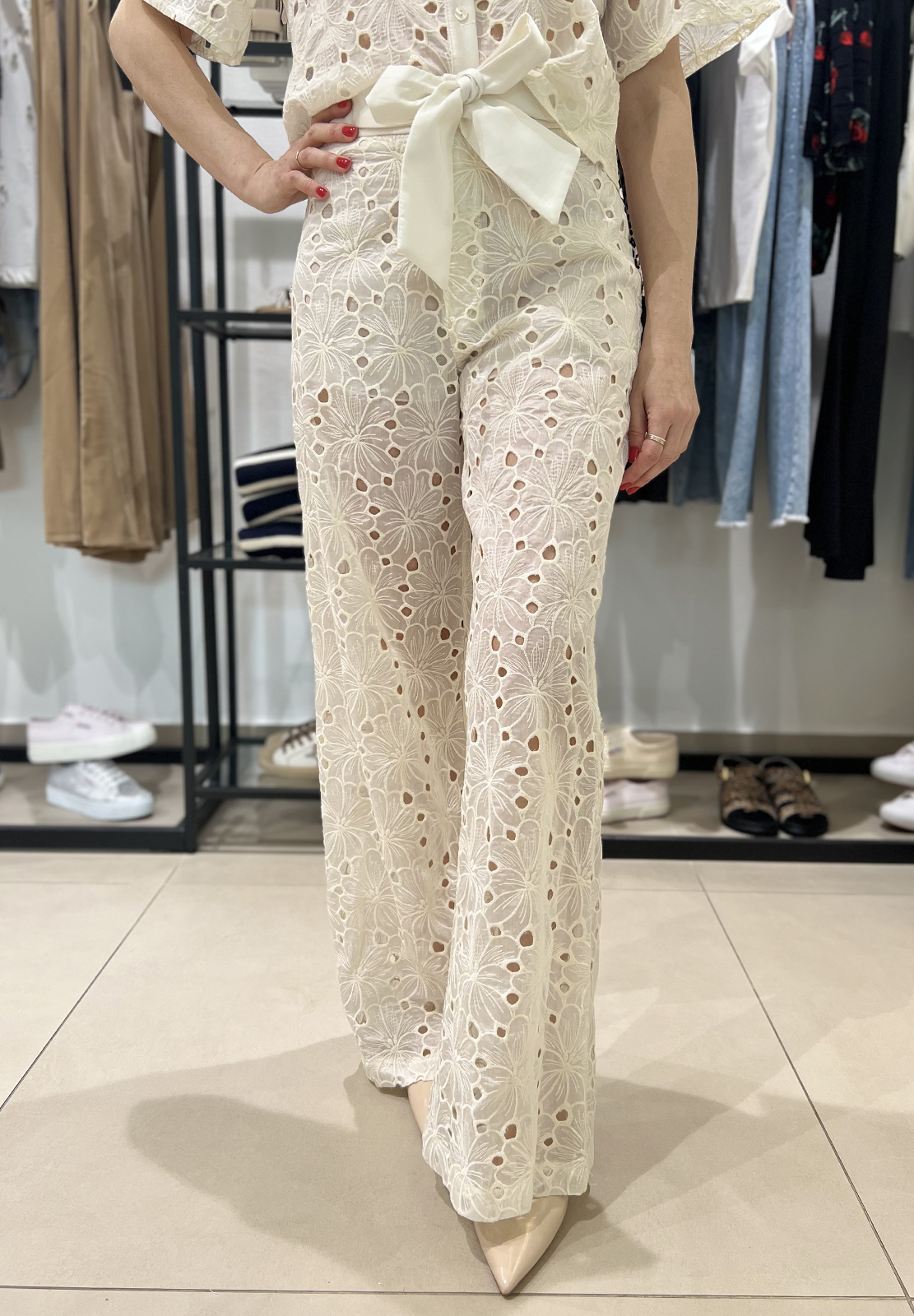 HAVEONE PANTALONE CON RICAMO