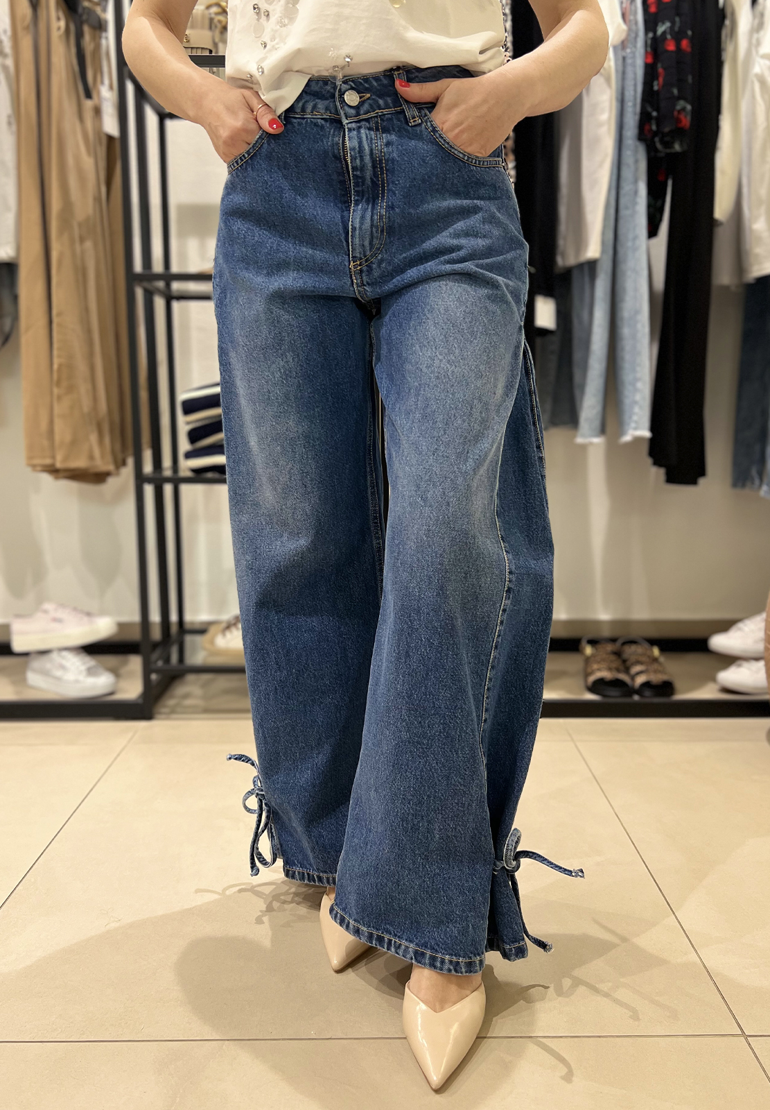 HAVEONE JEANS FLAKE CON LACCI SUL FONDO