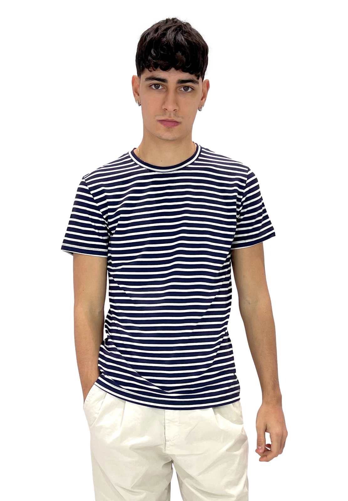 OUTFIT T-SHIRT