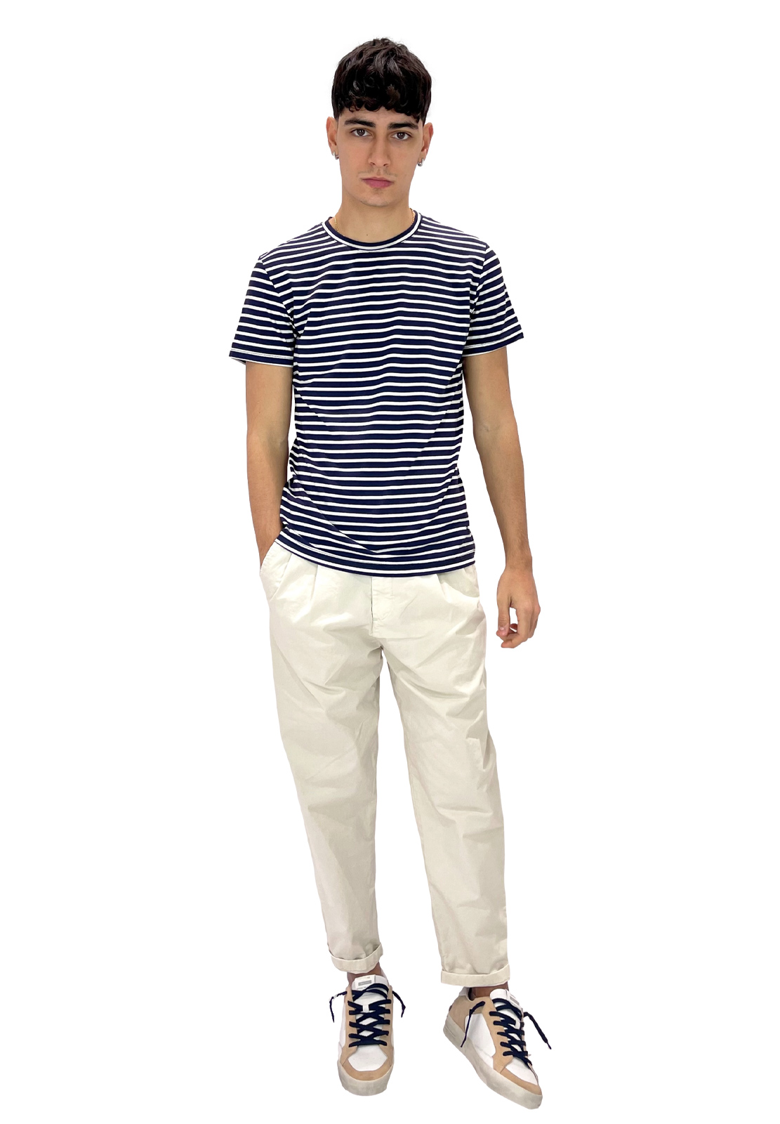 OUTFIT T-SHIRT