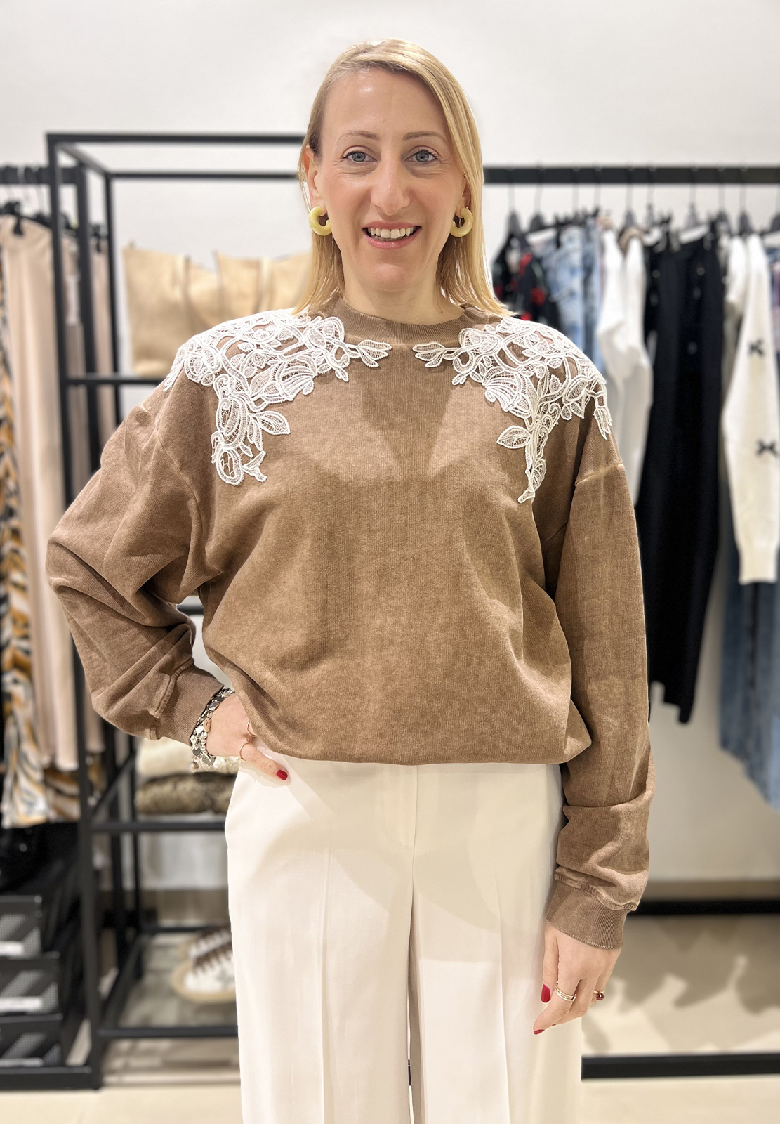 HAVEONE FELPA CON PIZZO