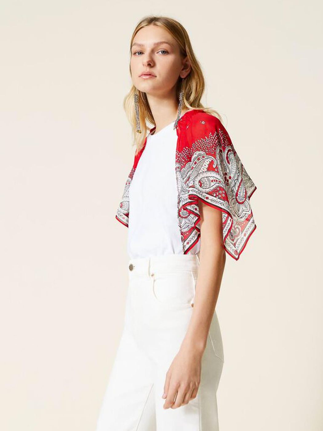 TWINSET T-SHIRT CON MANICHE STAMPA BANDANA
