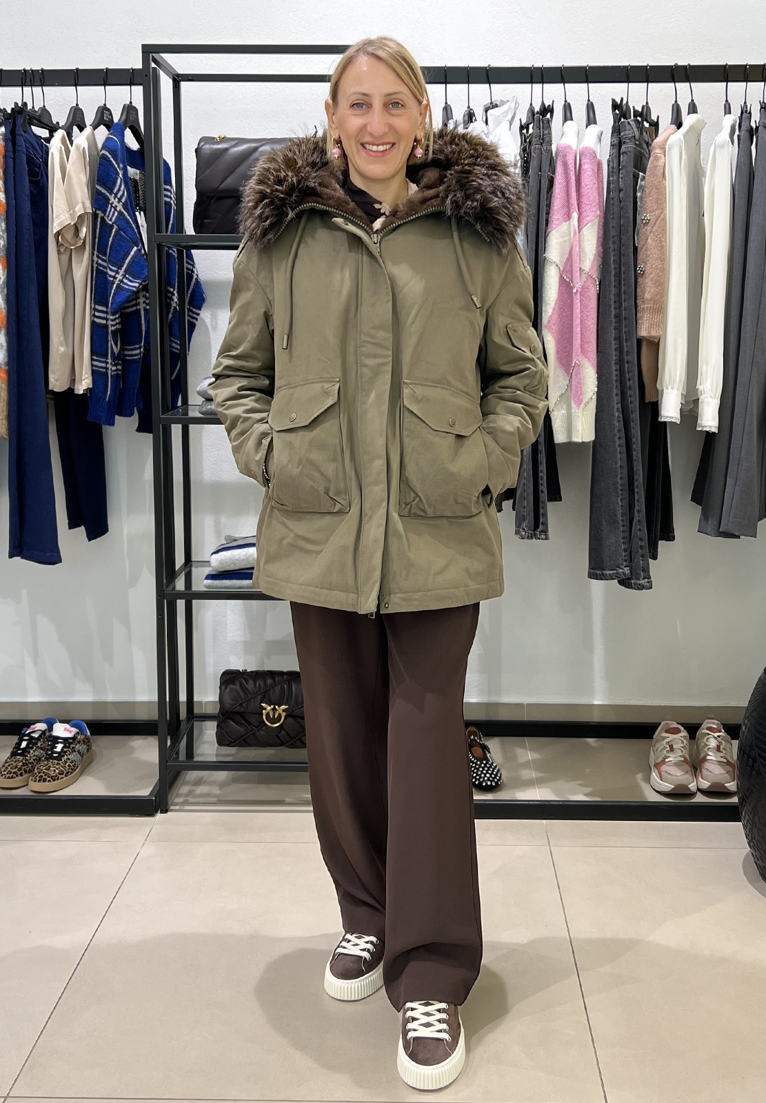 HAVEONE PARKA CON TASCONI