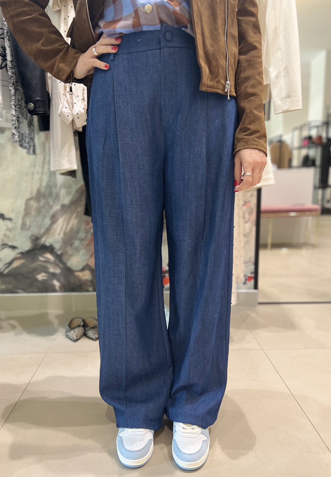 KIKISIX JEANS A PALAZZO CON PENCES