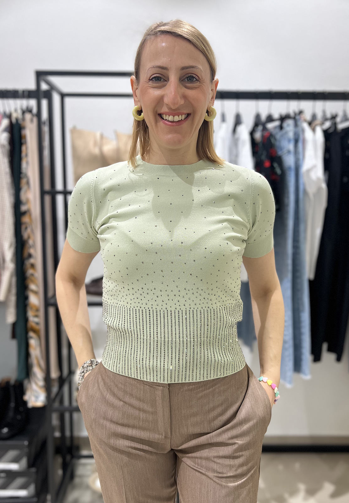RELISH MAGLIA BLUNT CON APPLICAZIONI STRASS