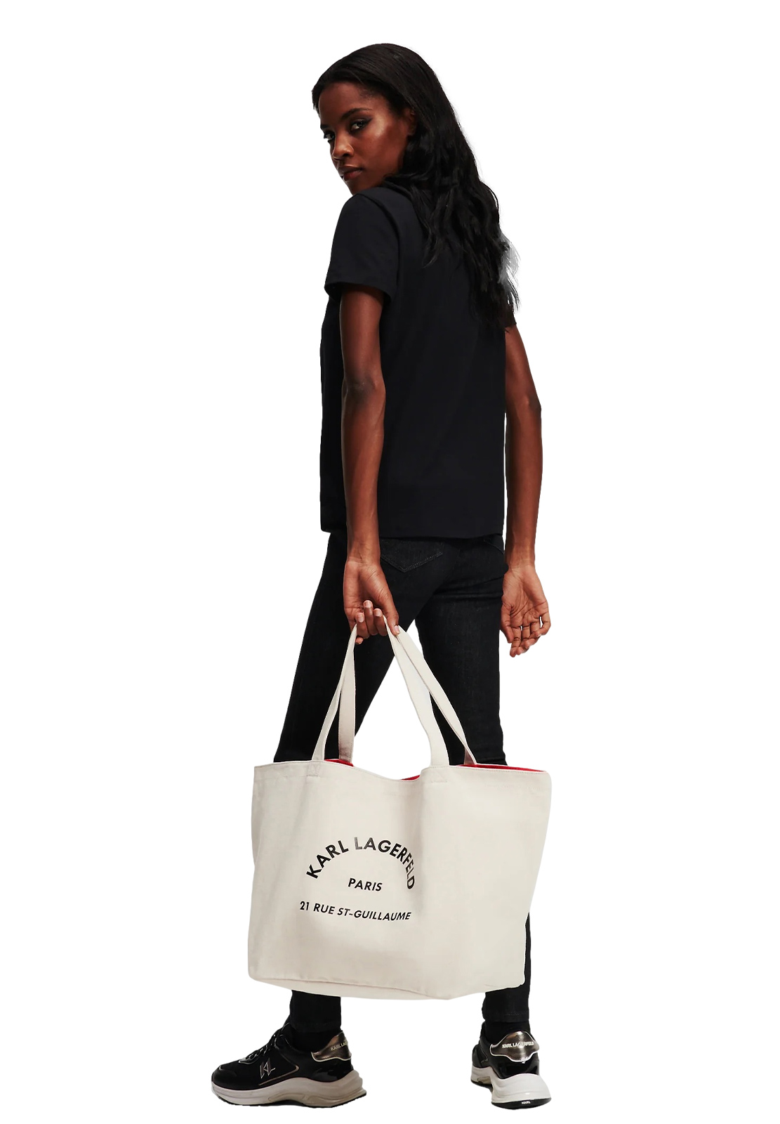 KARL LAGERFELD SHOPPING IN CANVAS