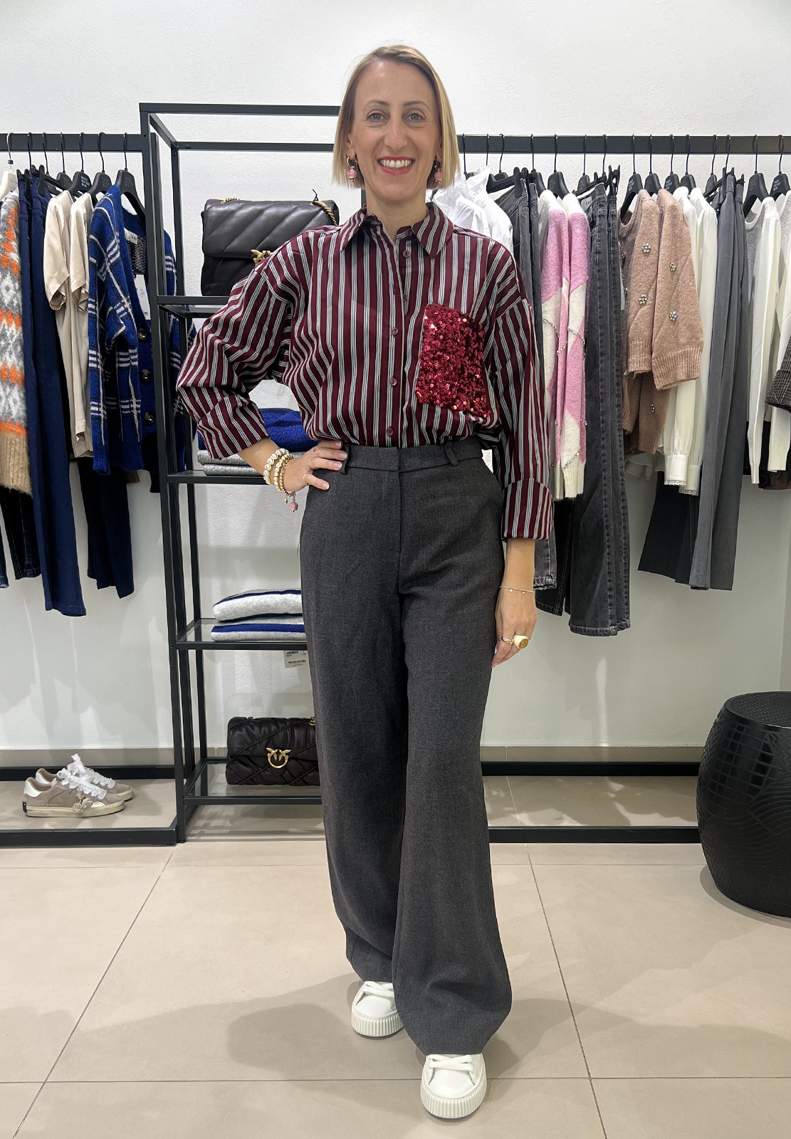 TENSIONE IN CAMICIA CON TASCHINO PAILLETTES