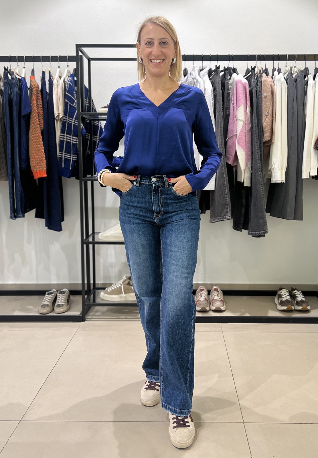 HAVEONE BLUSA SCOLLO A V
