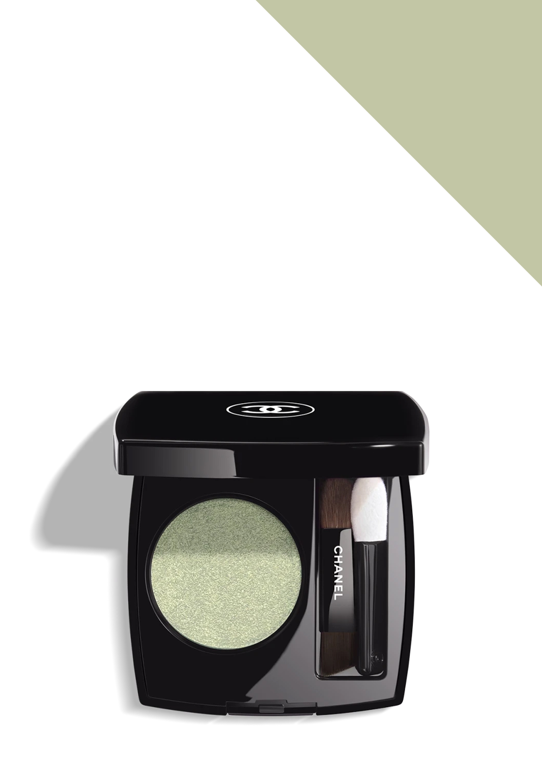 CHANEL OMBRE ESSENTIELLE