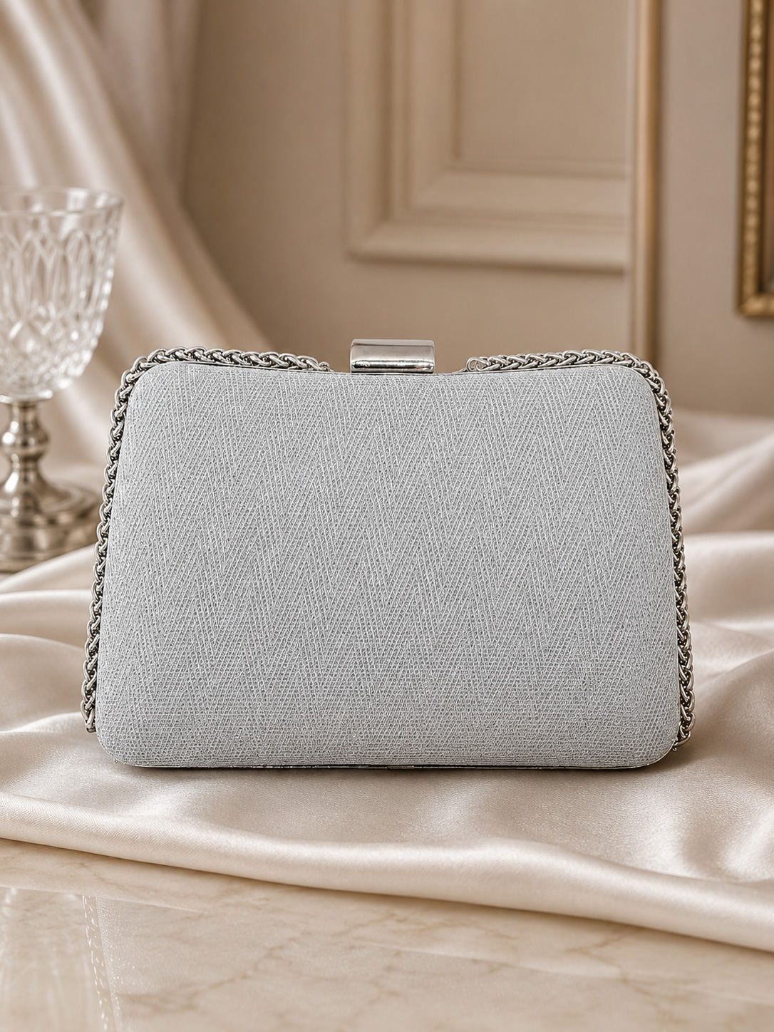 Rigid Silver Glitter Ceremony Pochette with Double Chain