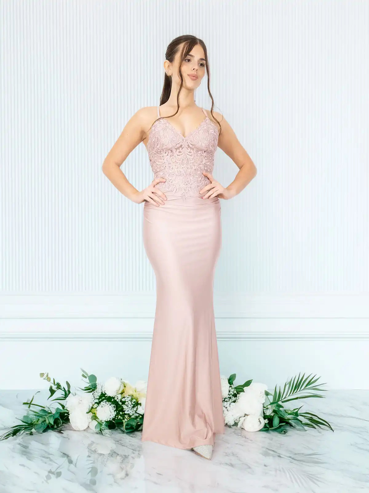 Rosa Antico Che Scarpe Mettere Sotto Un Vestito Fucsia Abito Da