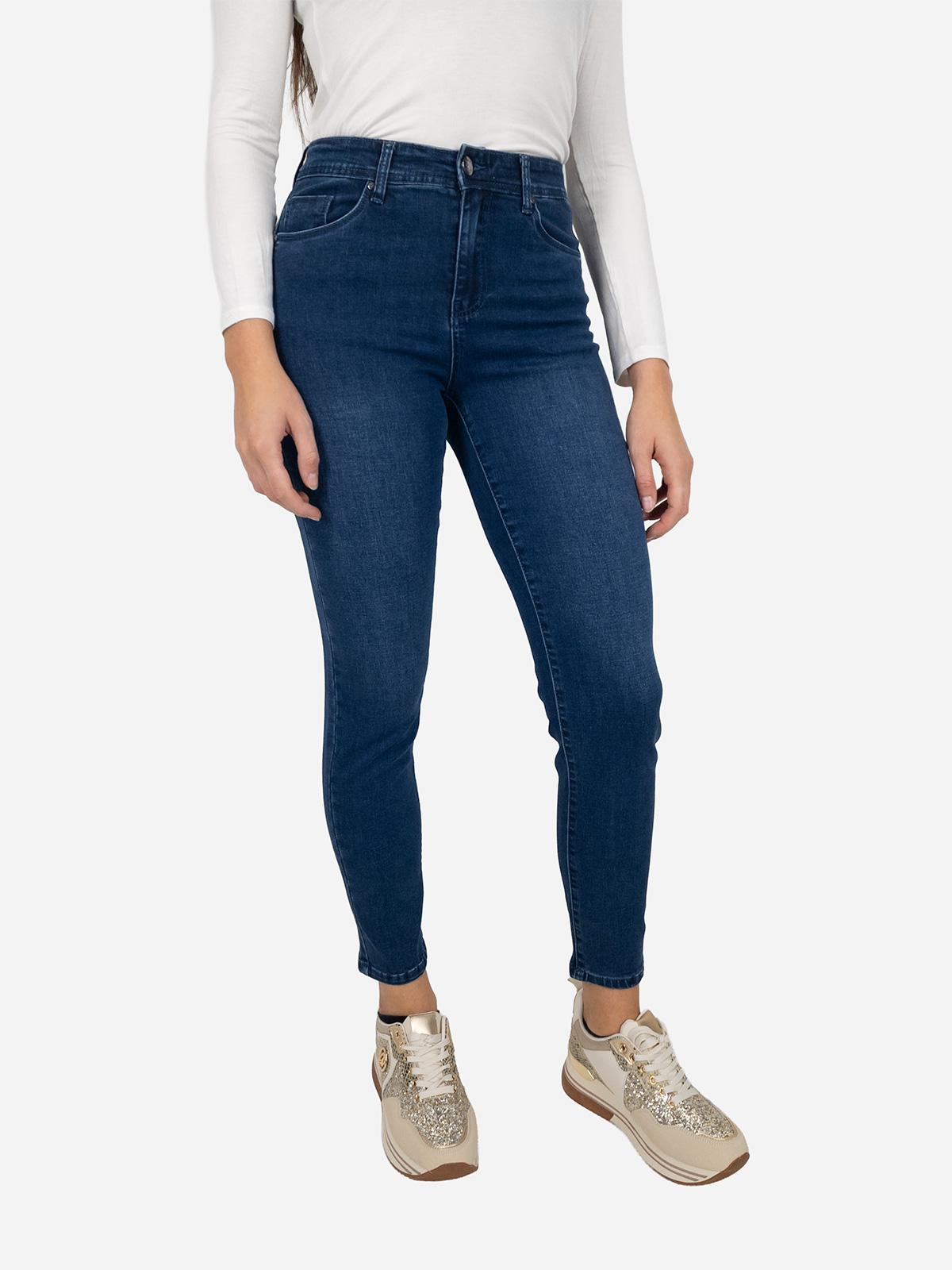 Emanuela Costa Women’s Capri Jeans in Blue Denim