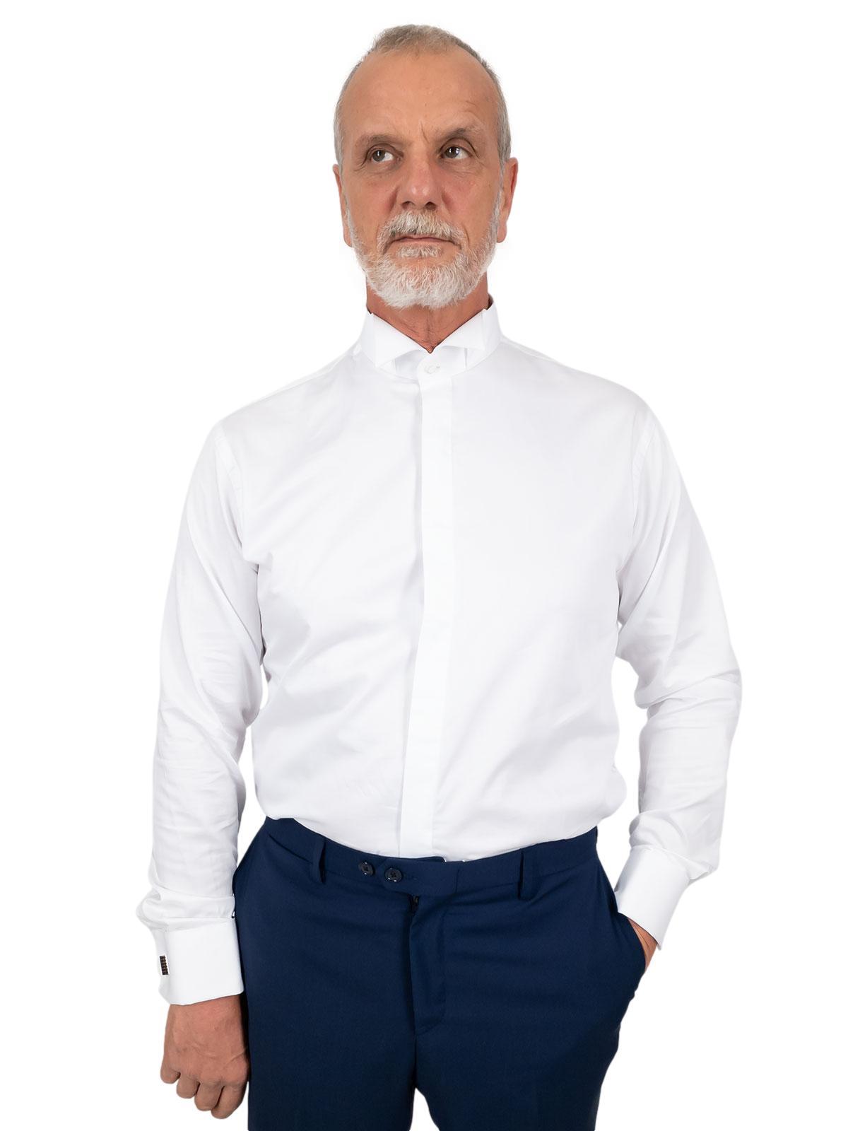 Camicia bianca uomo elegante collo diplomatico con gemelli