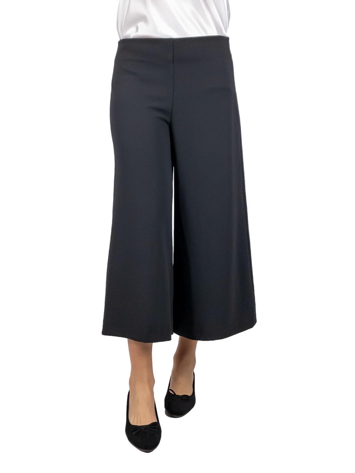Pantaloni larghi corti ai polpacci in crepe modello gaucho