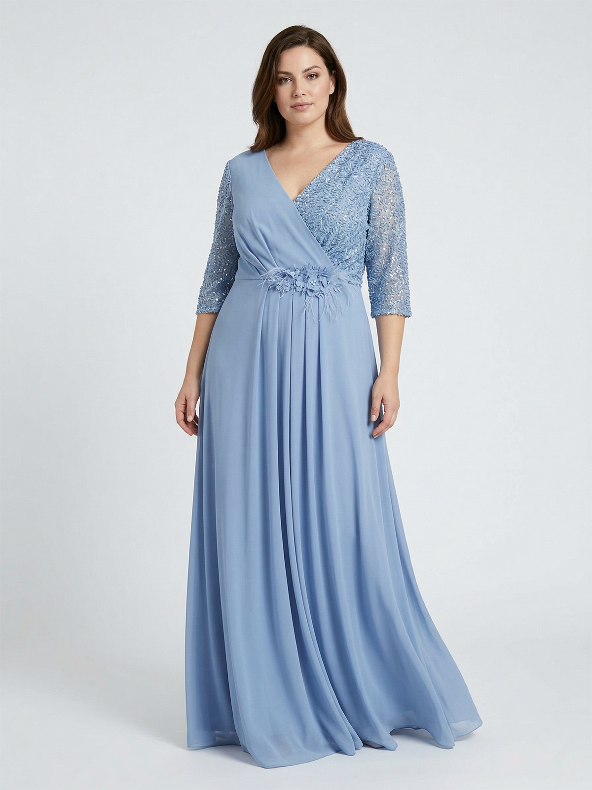 Calibrated long curvy ceremony dress with three-quarter sleeves