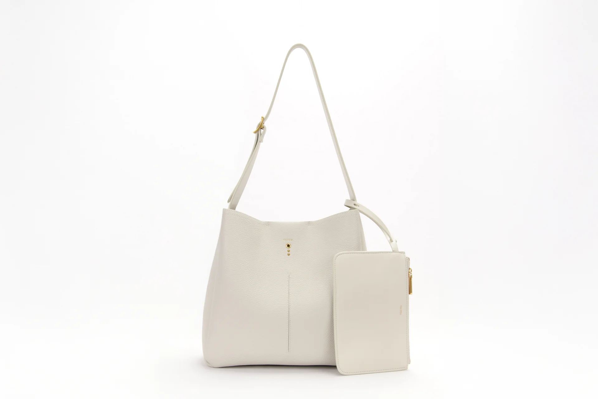 NO:RAE Borsa Donna