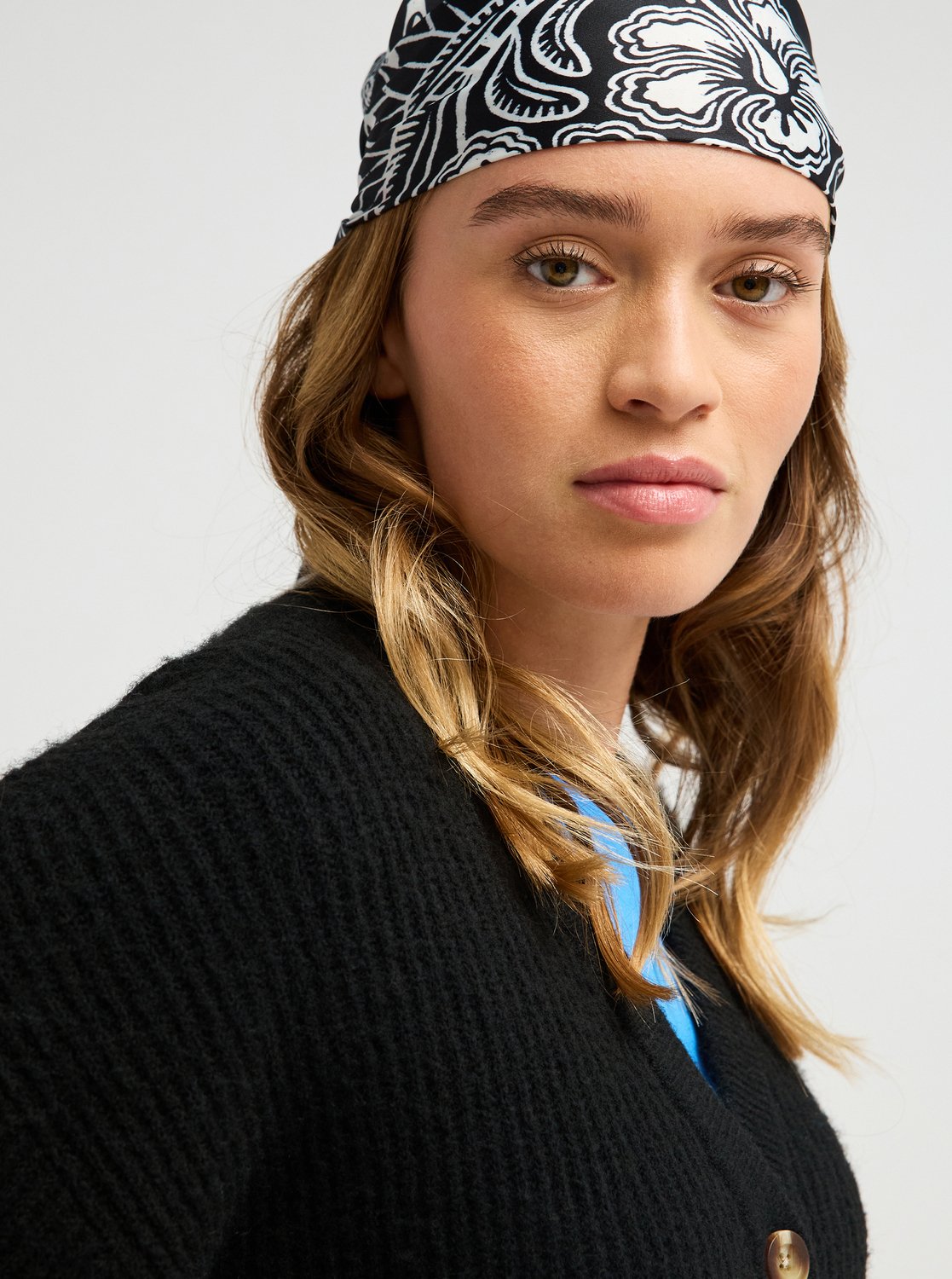 Roxy Illusion Fever Neckerchief