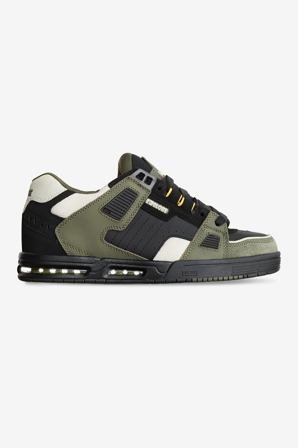GLOBE SHOES SABRE