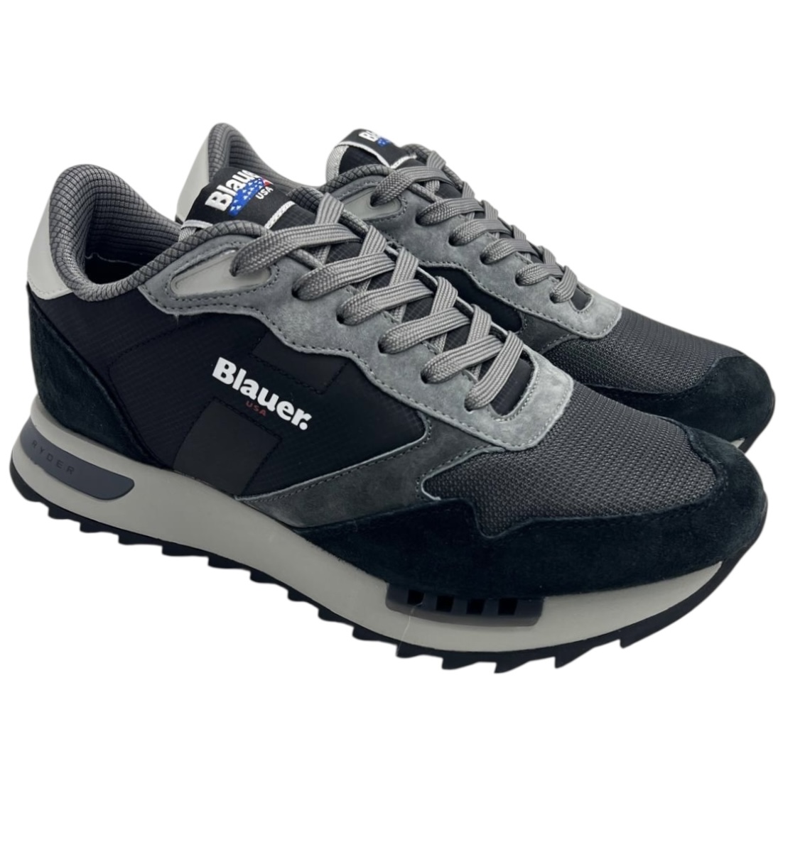 BLAUER SNEAKERS