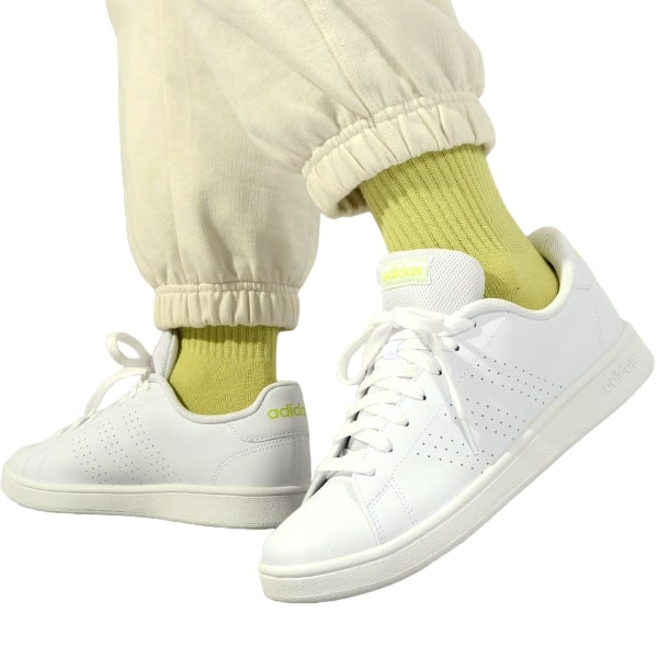 Scarpe Adidas Advantage Base Basse, Pelle Sintetica Morbida, Suola In Gomma, Tomaia Con Almeno 50% Materiale Riciclato, Bianco - 2