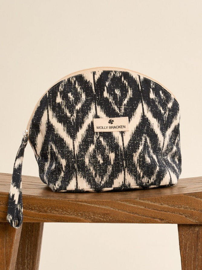 MOLLY BRACKEN ZA77EE