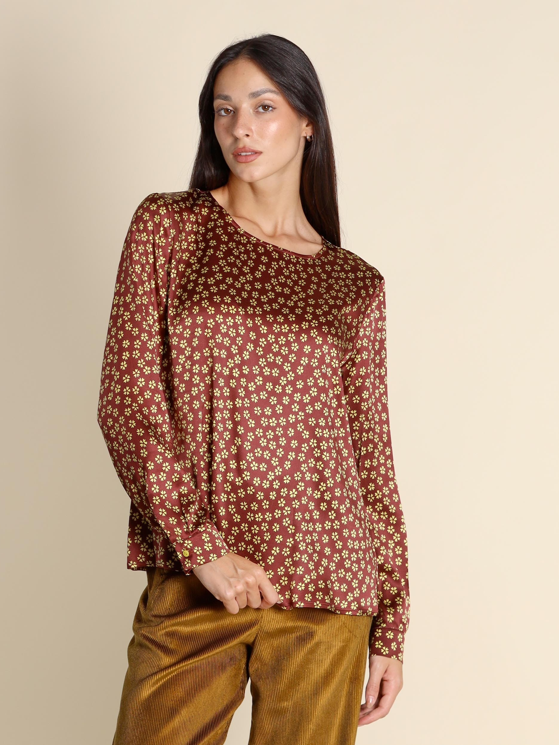 NIU' AW25604T000