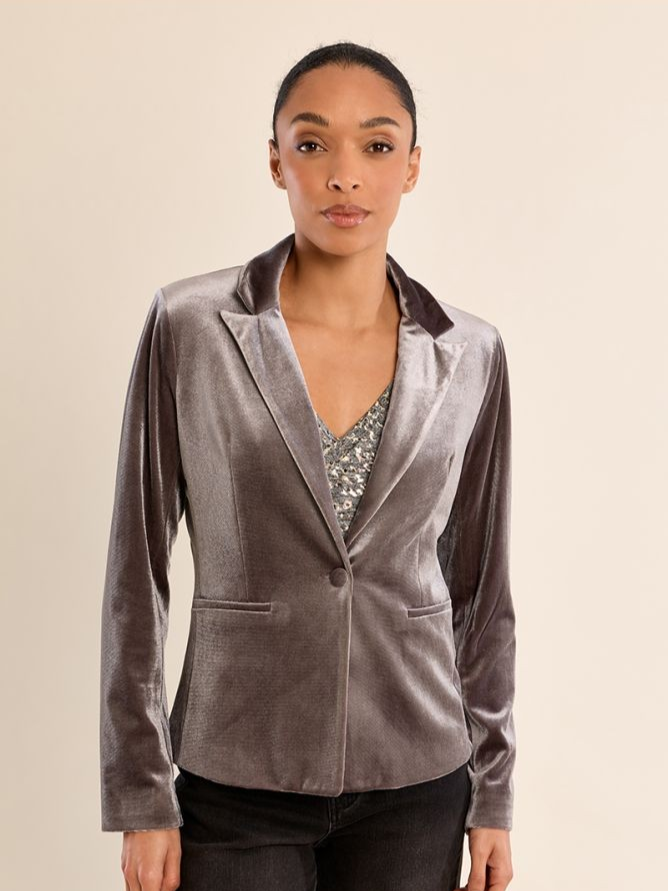 MOLLY BRACKEN T1147CEH