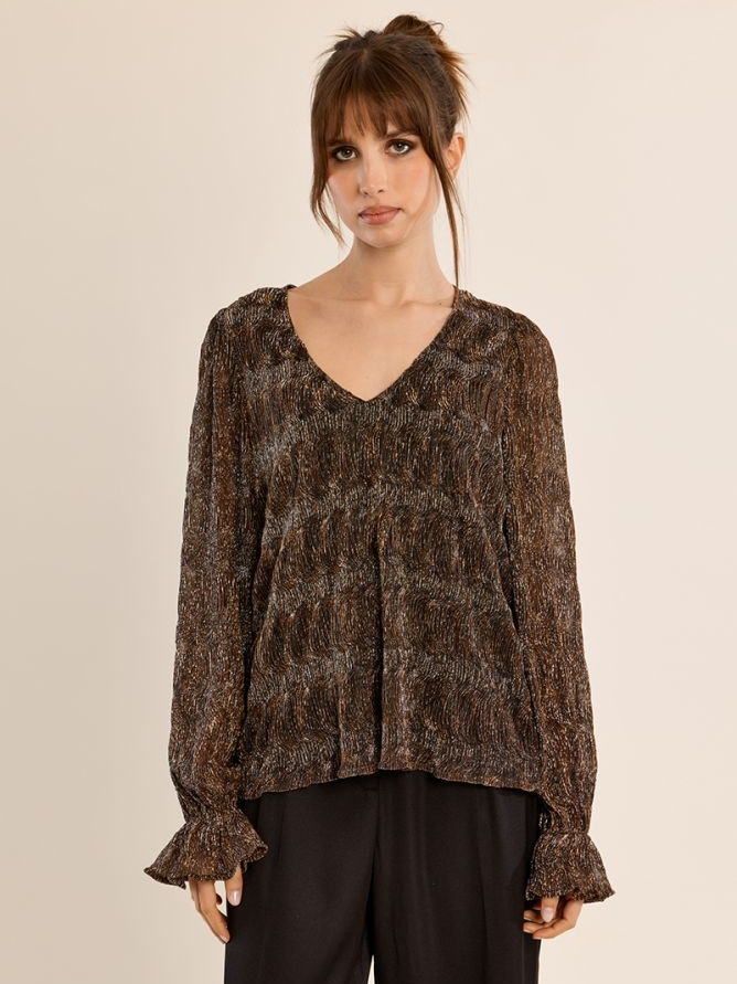 MOLLY BRACKEN LAW111EN