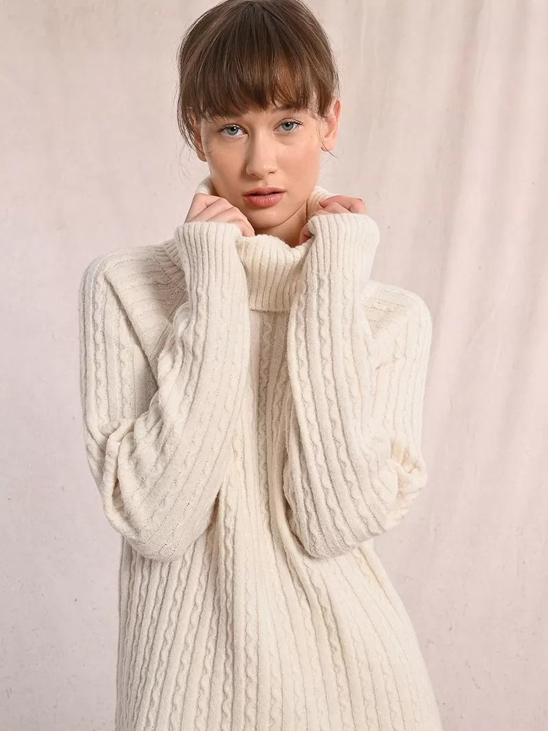 MOLLY BRACKEN BT202DH