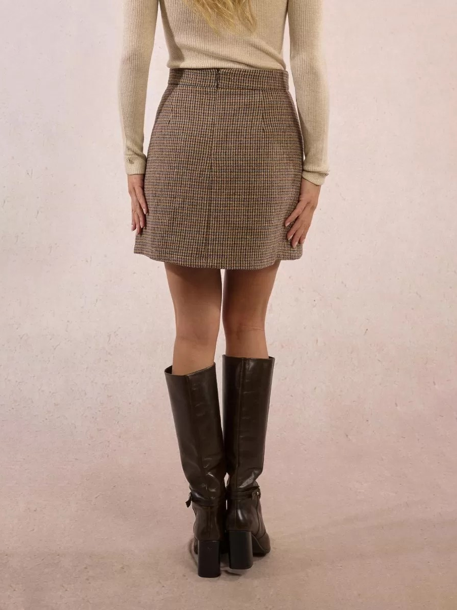 MOLLY BRACKEN P1821ADN