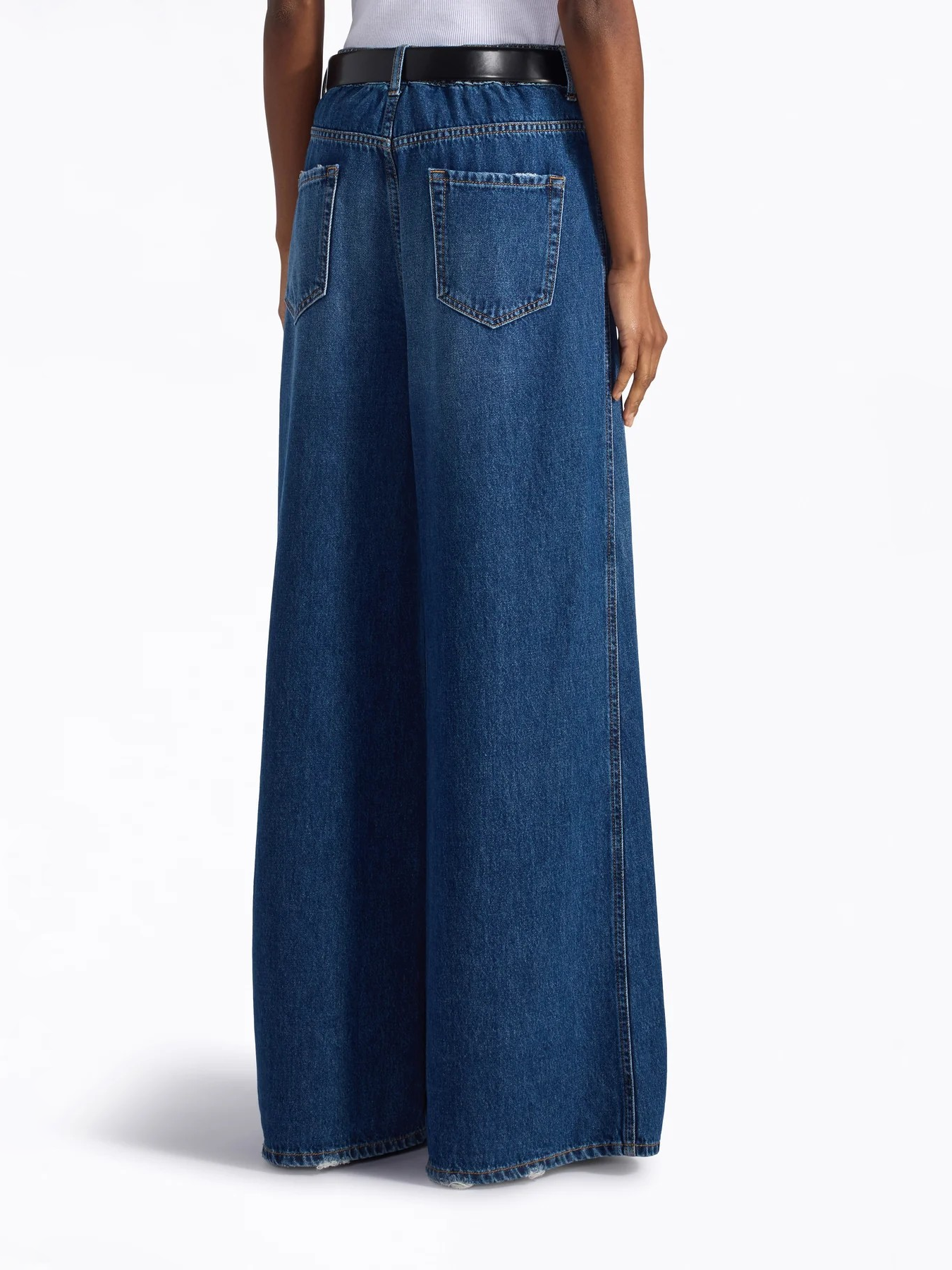 LIVIANA CONTI F6SY75