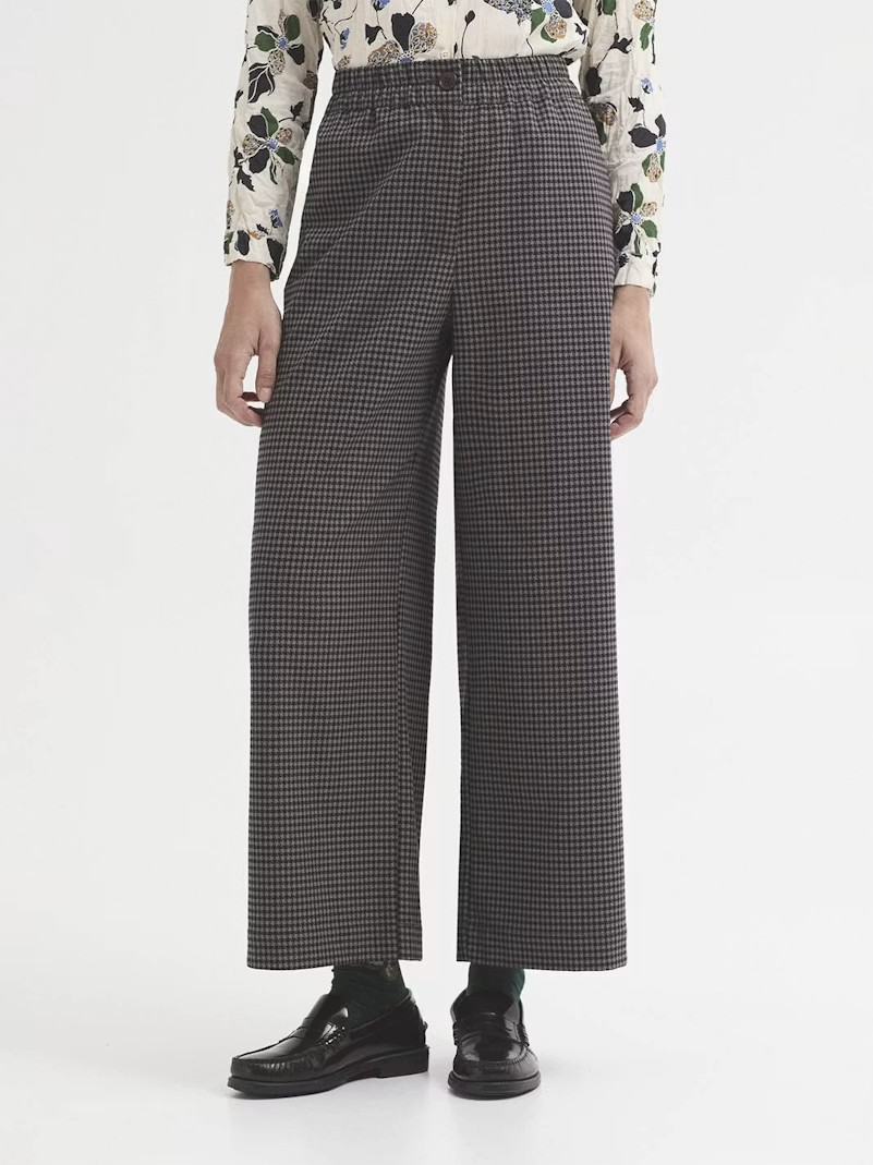NICE THINGS WWX045