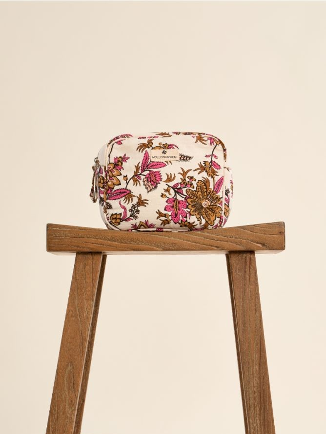 MOLLY BRACKEN ZA104EE