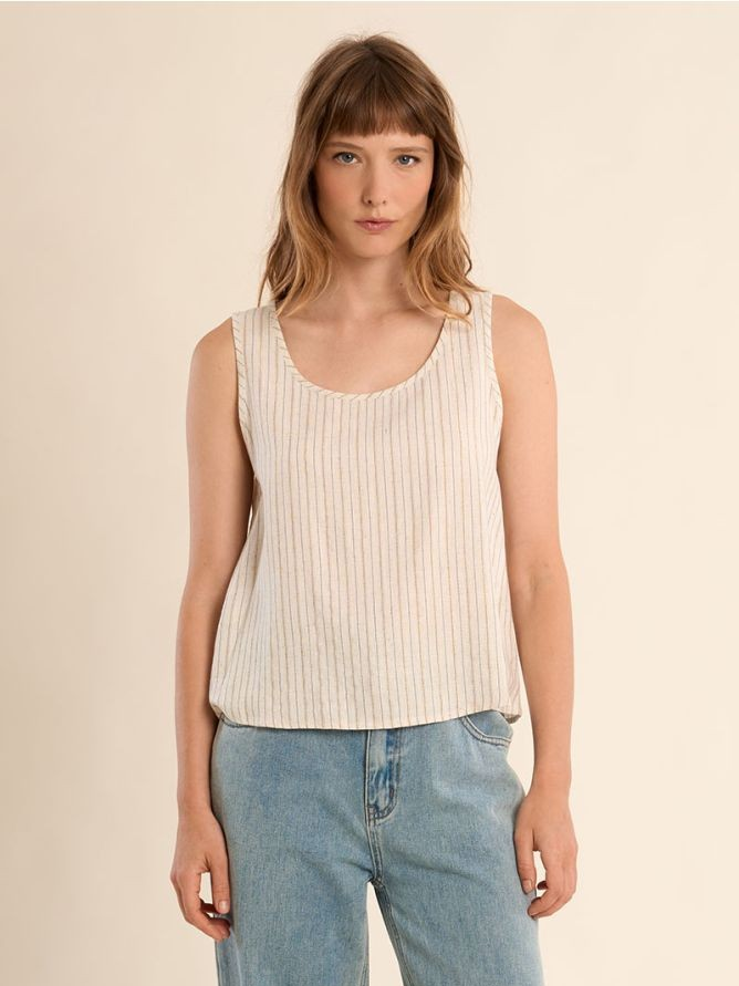 MOLLY BRACKEN G962EE