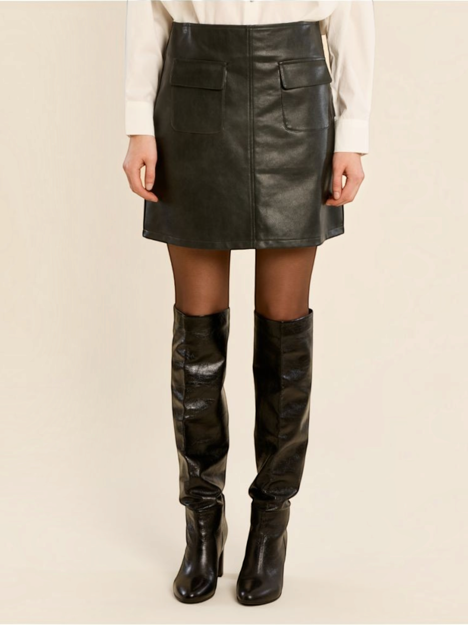 MOLLY BRACKEN T1910EN