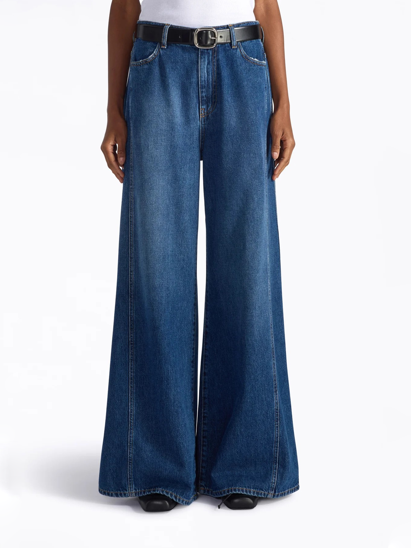 LIVIANA CONTI F6SY75