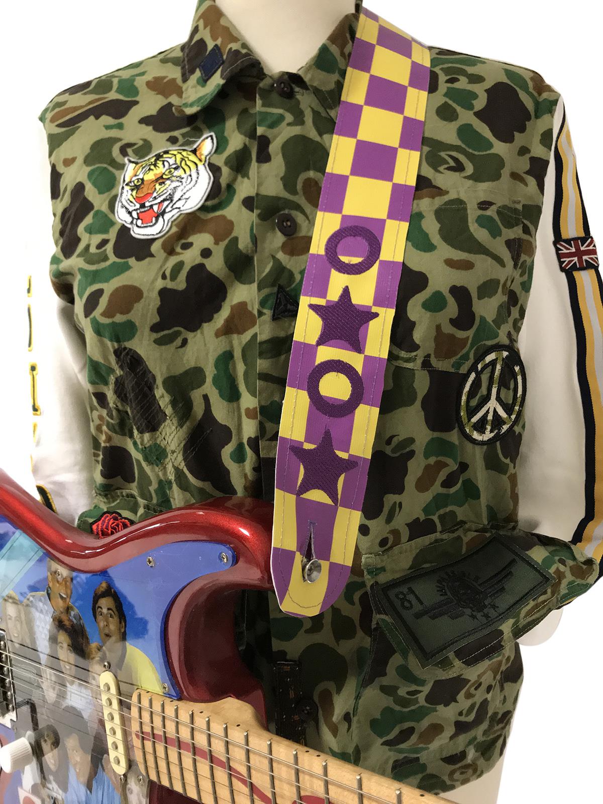 GIGOLÈ ARCHIVE Tracolla per chitarra in PVC