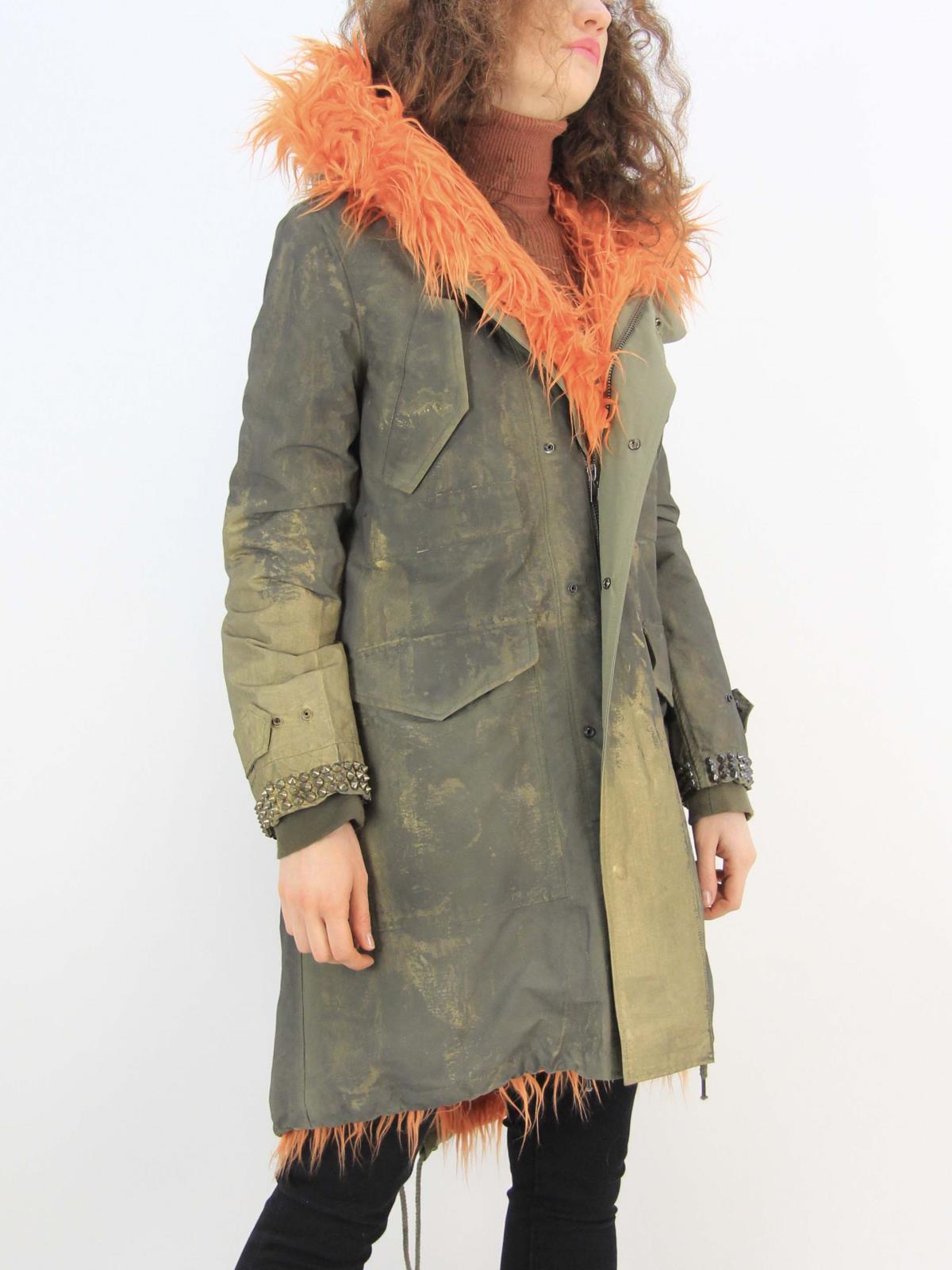 GIGOLÈ ARCHIVE 18400