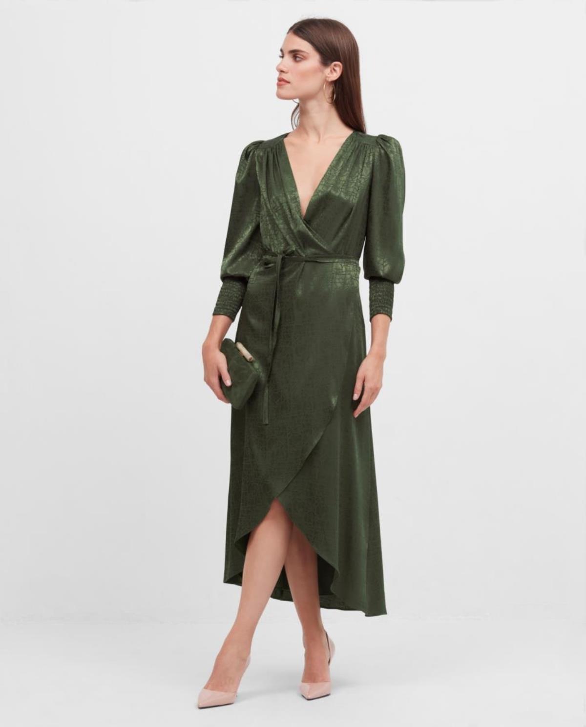 VENENO EN LA PIEL 3318