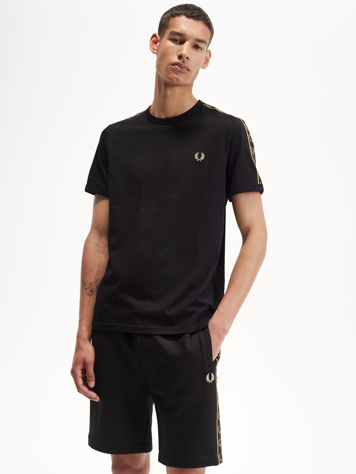 FRED PERRY M4613