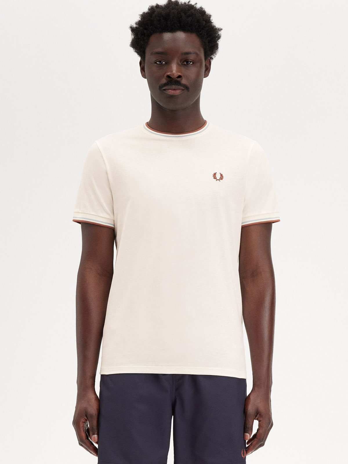 FRED PERRY M1588