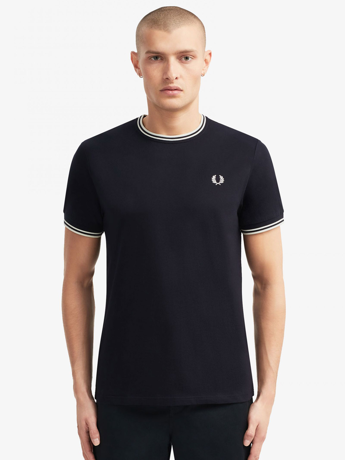 FRED PERRY M1588