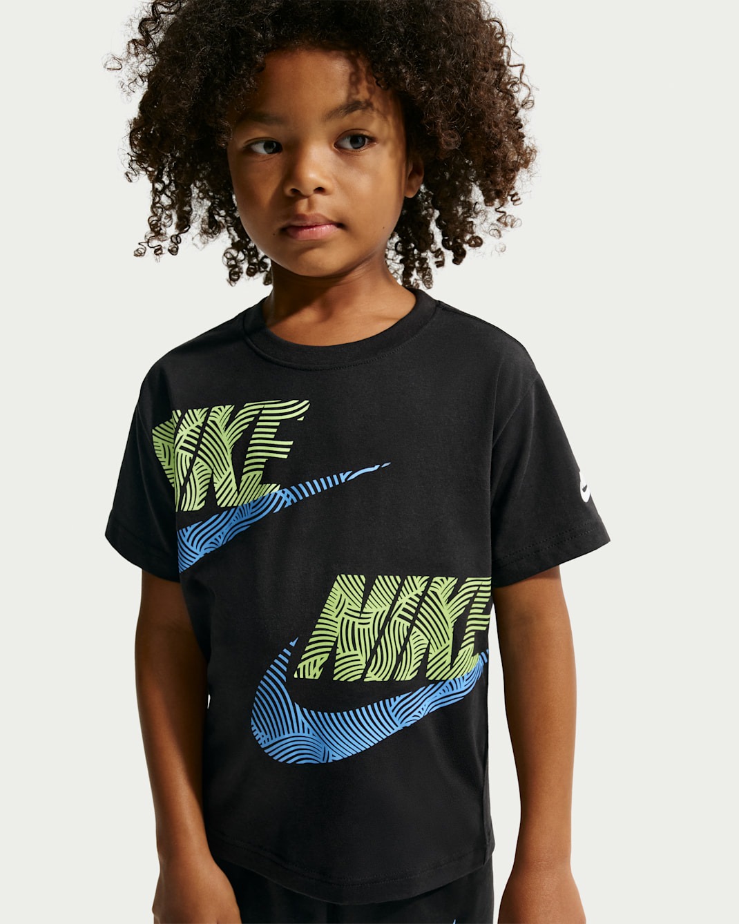 Nike T-shirt E Pantaloncini 86n737