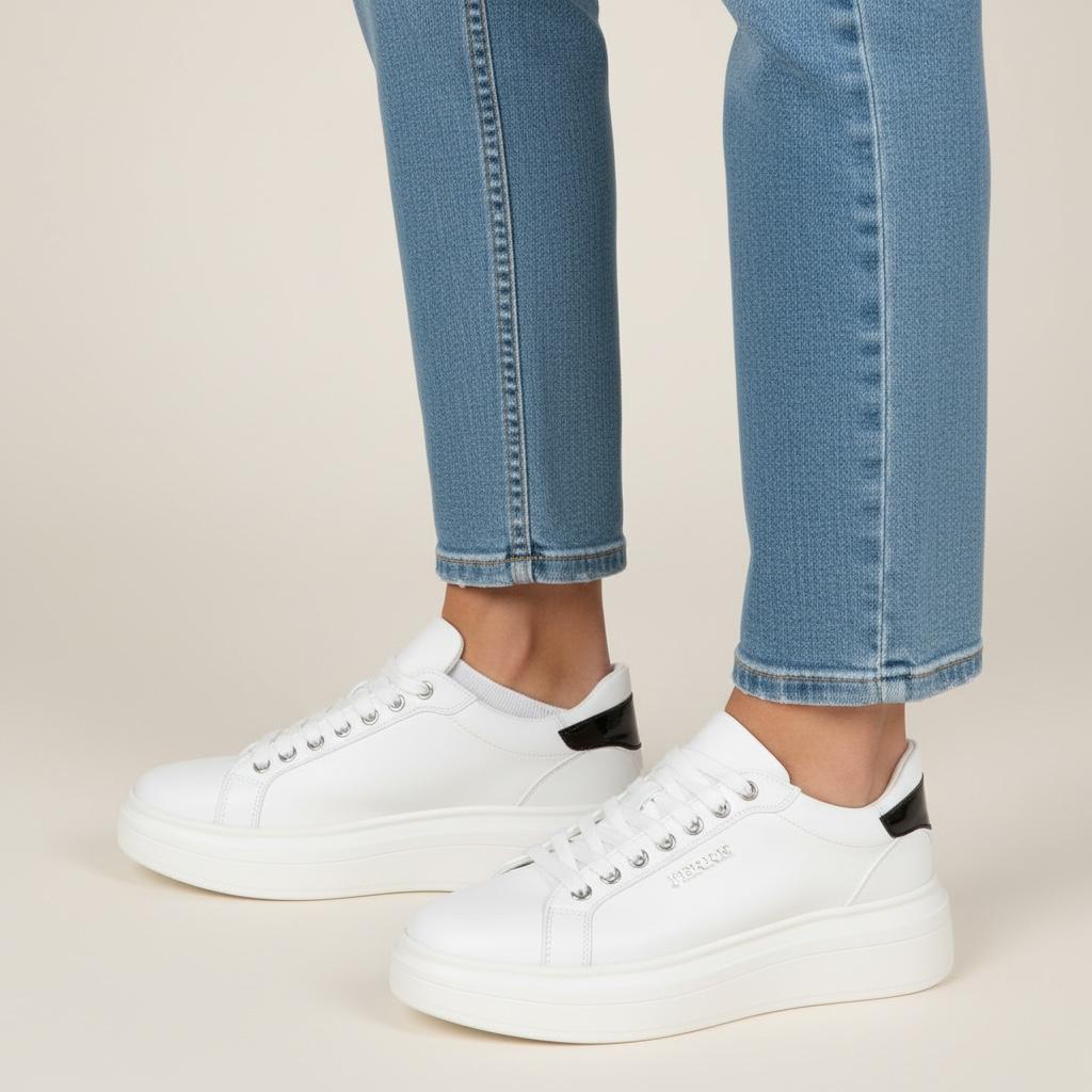 Gianfranco Ferrè Sneakers F-1171