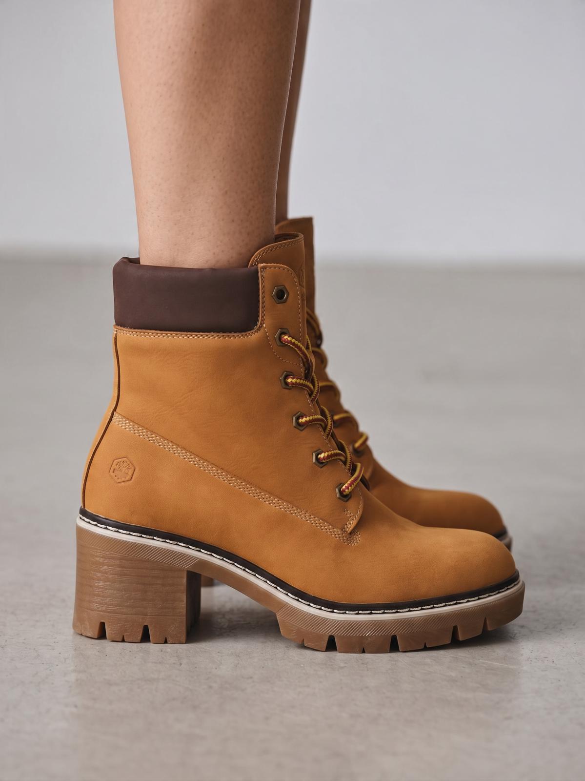 Lumberjack DANAH - WOMAN
